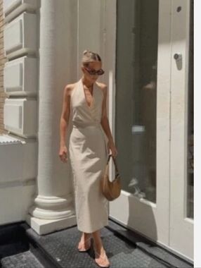 ZARA  COLLECTION MIDI HALTER DRESS. Size XS